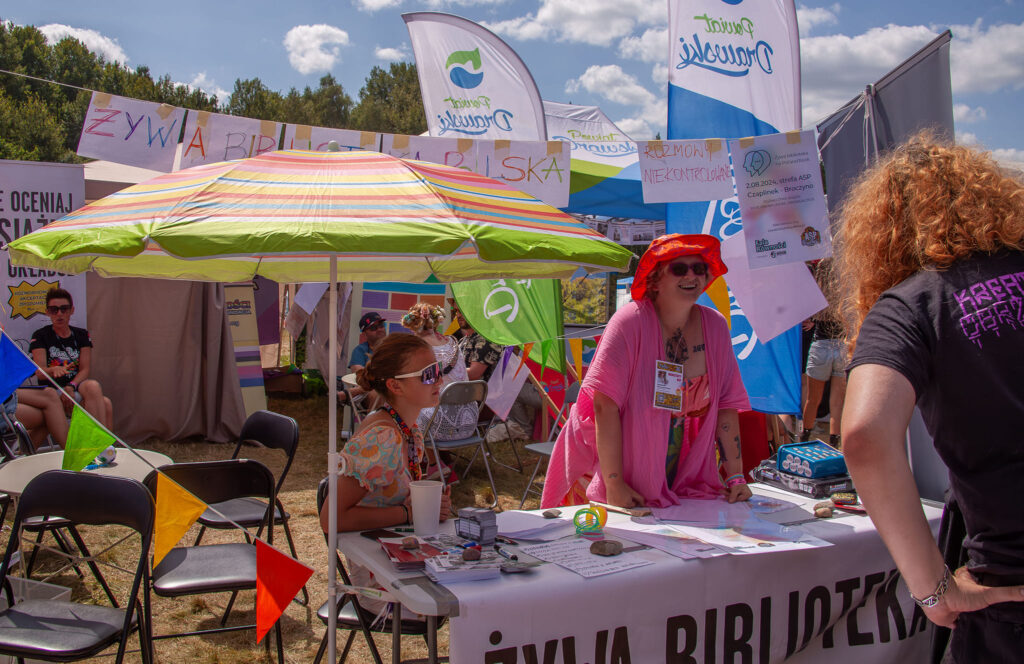 Pierwsza Żywa Biblioteka na Pol’and’Rock Festival